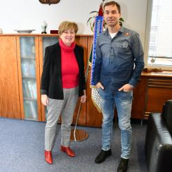 Martin Šonka a hejtmanka Ivana Stráská