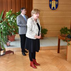 Hejtmanka jihočeského kraje Ivana Stráská přeje do života prvnímu miminku Jihočeského kraje