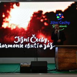 Chutná hezky. Jihočesky 2