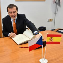 Velvyslanec Španělského království v České republice J.E. Angel Lossada Torres-Quevedo při návštěvě jihočeského kraje.
