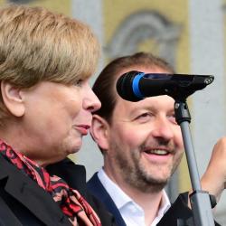 Jihočeská hejtmanka Ivana Stráská při prezentaci jižních Čech na slavnostech v Linci.