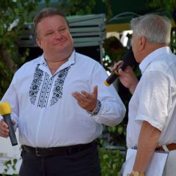 Příznivce dechovky v Jehnědně rozparádil Franta Uher (foto Petr Pokorný).