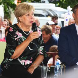 Hejtmanka oznamuje existenci nového projektu s pracovním názvem hasiči sázejí stromy