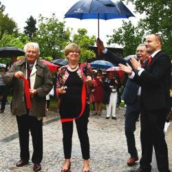 Hejtmanka během návštěvy Obchodní akademie v Písku