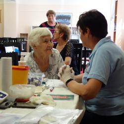O letošní Seniorské hrátky je mimořádný zájem. Doslova plný dům byl i v Blatné.
