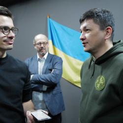 Memorandum o spolupráci podepsali vicehejtman Jihočeského kraje František Talíř a guvernér Mykolajivského regionu Vitalij Kim (autor: Jan Dobrovský / 400 ASA)