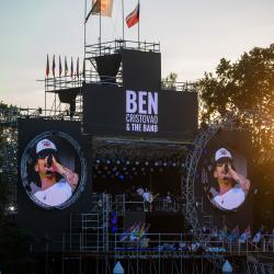 Olympiádu dětí a mládeže letos hostí Jihočeský kraj. Podívejte se na pondělní medailový ceremoniál prostřednictvím fotografií Václava Pancera.