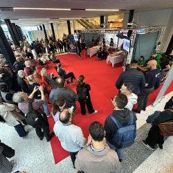 V letošním roce se Zdravotnická záchranná služba JčK opět stala hrdými držitelem diamantového statusu EMS Angels Awards 2024. Tímto oceněním jsou vyznamenáni nejlepší poskytovatelé přednemocniční péče o pacienty s mozkovou mrtvicí po celém světě. Cenu za Zdravotnickou záchrannou službu JčK převzal vedoucí Vzdělávacího a výcvikového střediska Michal Rozum.