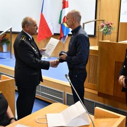 Hejtman Kuba obdržel Řád svatého Floriána za neutuchající podporu dobrovolných hasičů.