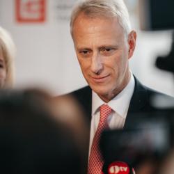 Generální ředitel Rolls-Royce SMR  - Chris CHOLERTON. 