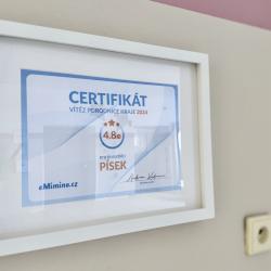  Certifikát za prvenství mezi jihočeskými porodnicemi.
