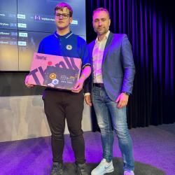 Jakub Stašek, student oboru EPS, zde předvedl špičkový výkon a stal se absolutním vítězem soutěže, za což získal i hodnotnou cenu – výkonný notebook.