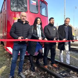 Úzkokolejka zahájila sezónu – denní provoz plánuje Gepard Express od června, do té doby pojedou vlaky o víkendech a svátcích.