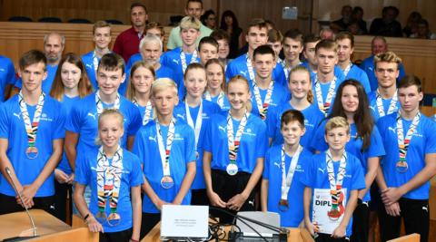 Letní olympiáda se letos konala v Libereckém kraji a mladé jihočeské sportovní naděje na ni v konkurenci svých vrstevníků z ostatních 13 krajů a hlavního města Prahy obsadili deváté místo.