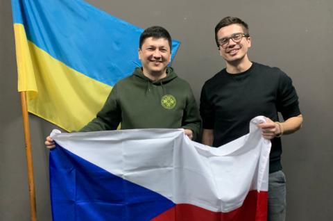 Memorandum o spolupráci podepsali vicehejtman Jihočeského kraje František Talíř a guvernér Mykolajivského regionu Vitalij Kim (autor: Jan Dobrovský / 400 ASA)