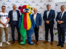 Nový maskot se představil hejtmanu Kubovi a dalším
