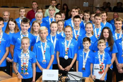 Letní olympiáda se letos konala v Libereckém kraji a mladé jihočeské sportovní naděje na ni v konkurenci svých vrstevníků z ostatních 13 krajů a hlavního města Prahy obsadili deváté místo.