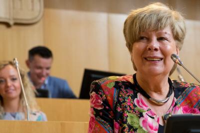 Hejtmanka Ivana Stráská při předávání cen v květnu 2019.